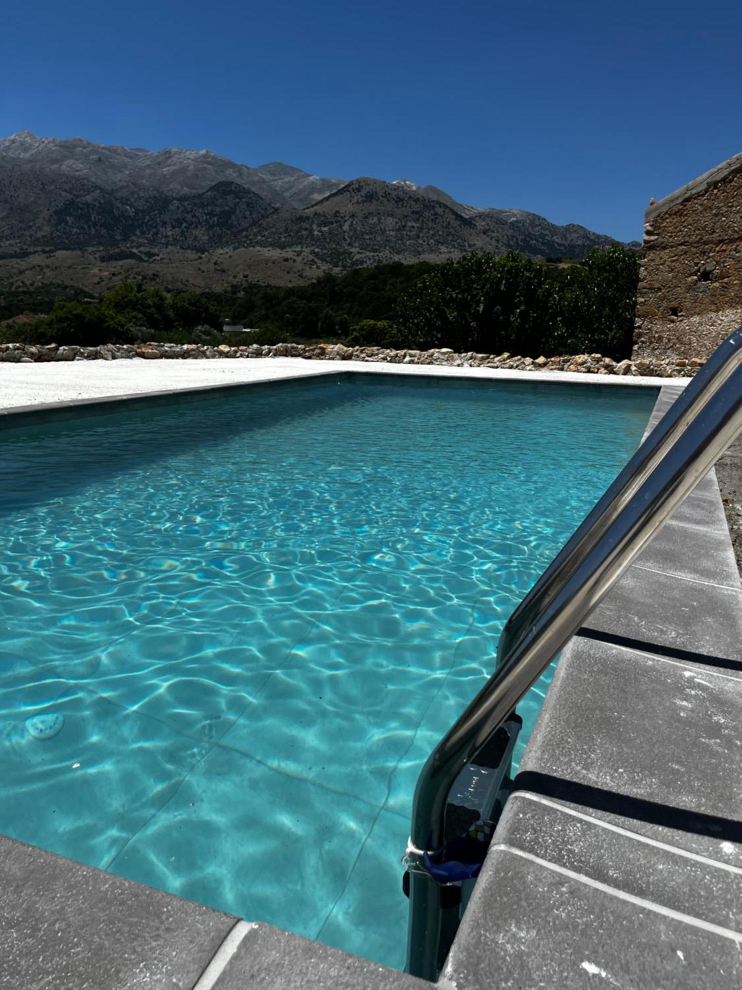NerokourosPulchra Campis,Private Pool,Wifi,Parking公寓 外观 照片